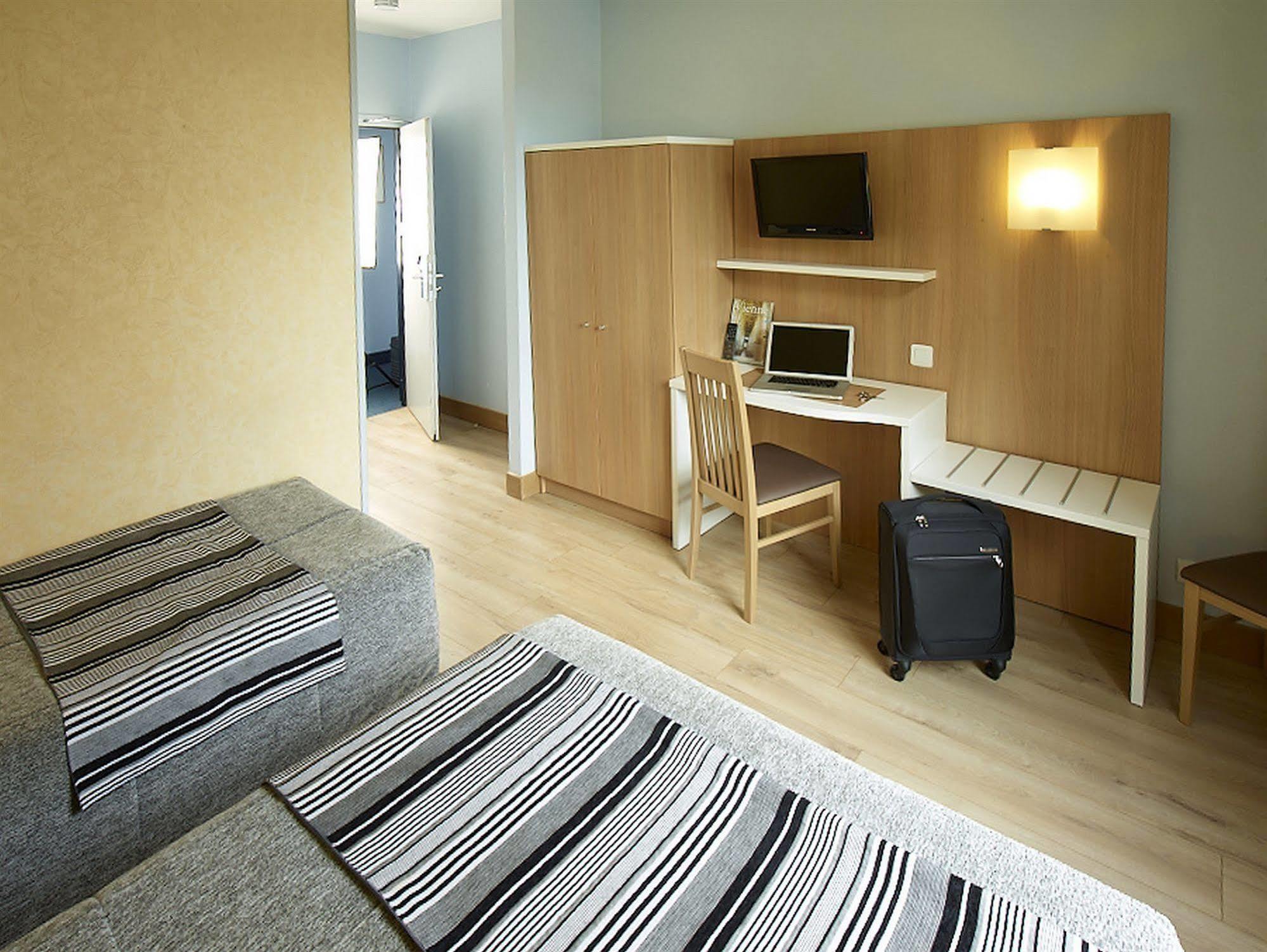 The Originals City, Hotel Continental, Πουατιέ Εξωτερικό φωτογραφία